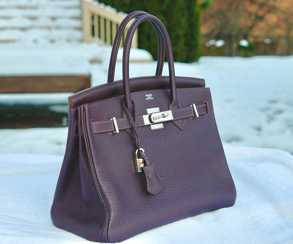 A new 30cm Birkin in Clemence. Just a bit of slouch here. 