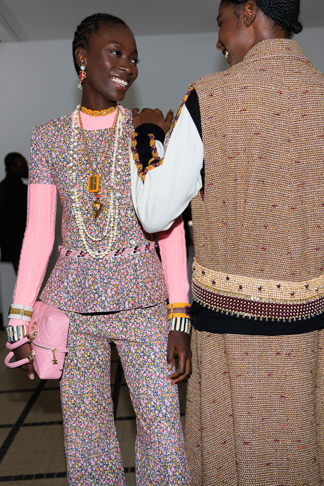 Chanel Metiers d Art 2023 Backstage 2 Chanel Metiers d Art 2023 Backstage 2