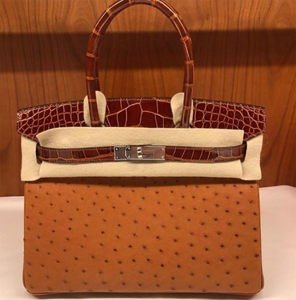A 30cm Birkin in Cognac Ostrich and Miel Croc with PHW from October 2020. Photo via TPFer @Orangebox7.