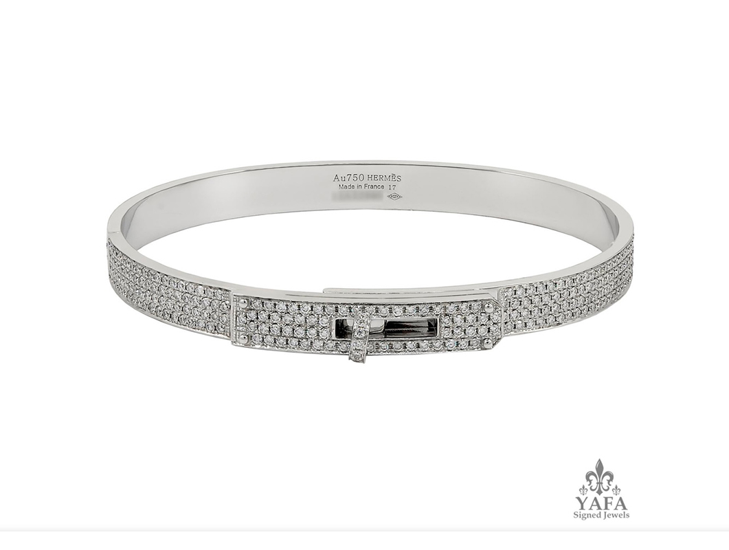 Kelly Bracelet in White Gold, Full Pave (539 diamonds, total carat weight 3.40 ct), approximately $46,700. Photo via Yafa Jewels.