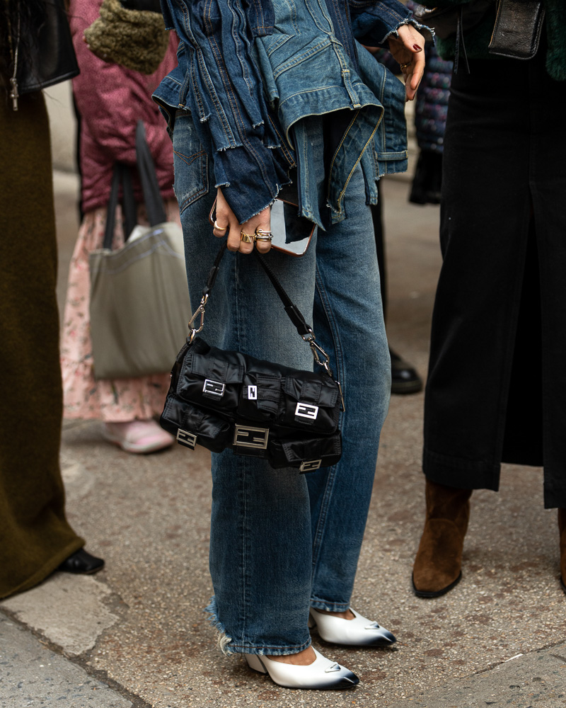 The 10 Best Silver Handbags to Nail the NYFW Street Style Look – WWD