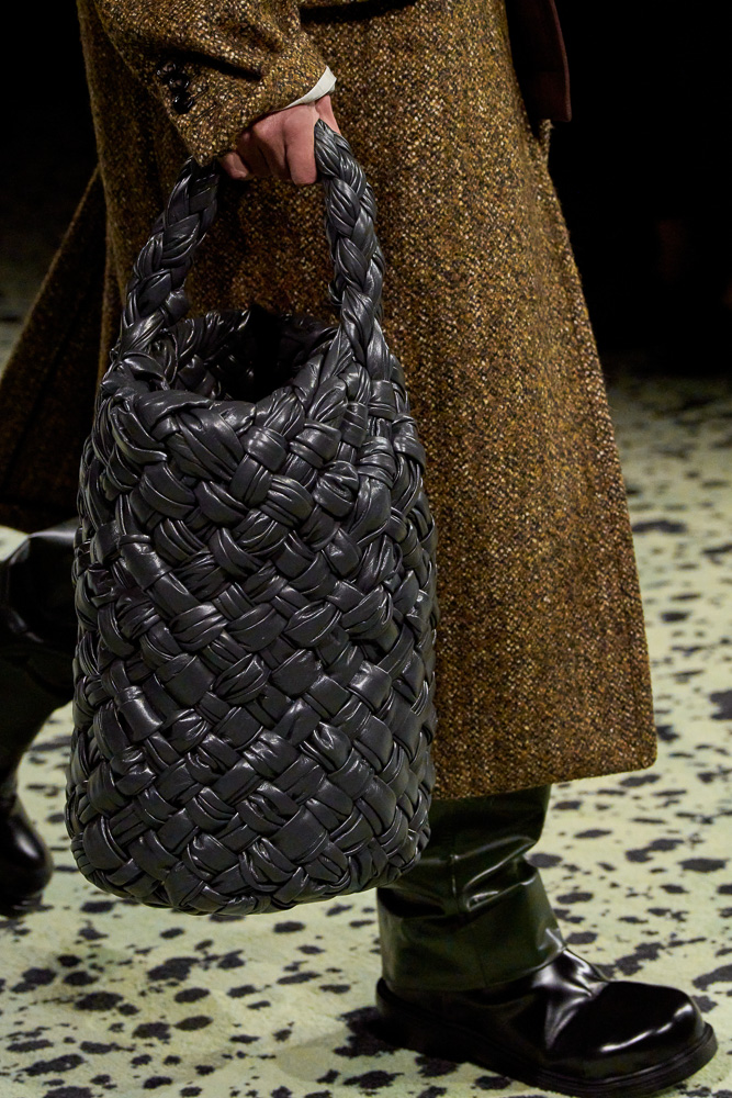 Bottega Veneta's The Pouch Is the Surprising New It Bag
