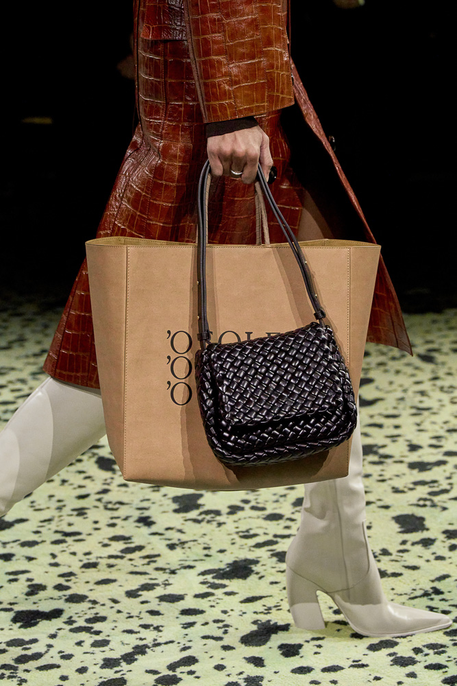 For Fall 2023 Bottega Veneta Debuts a Variety of Bags - PurseBlog