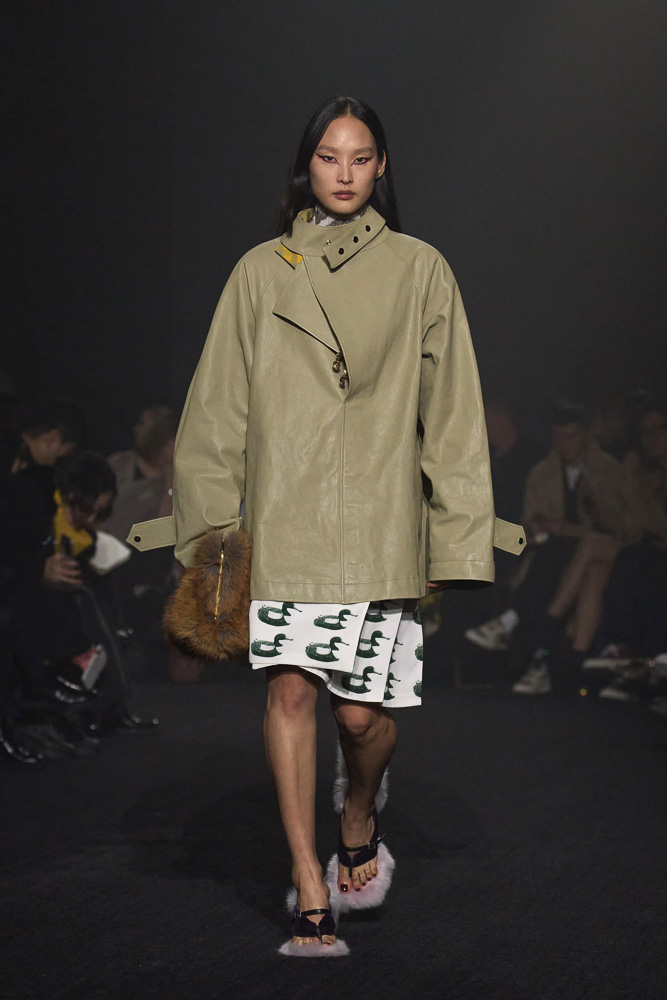 Daniel Lee s Burberry Fall 2023 22 Daniel Lee s Burberry Fall 2023 22