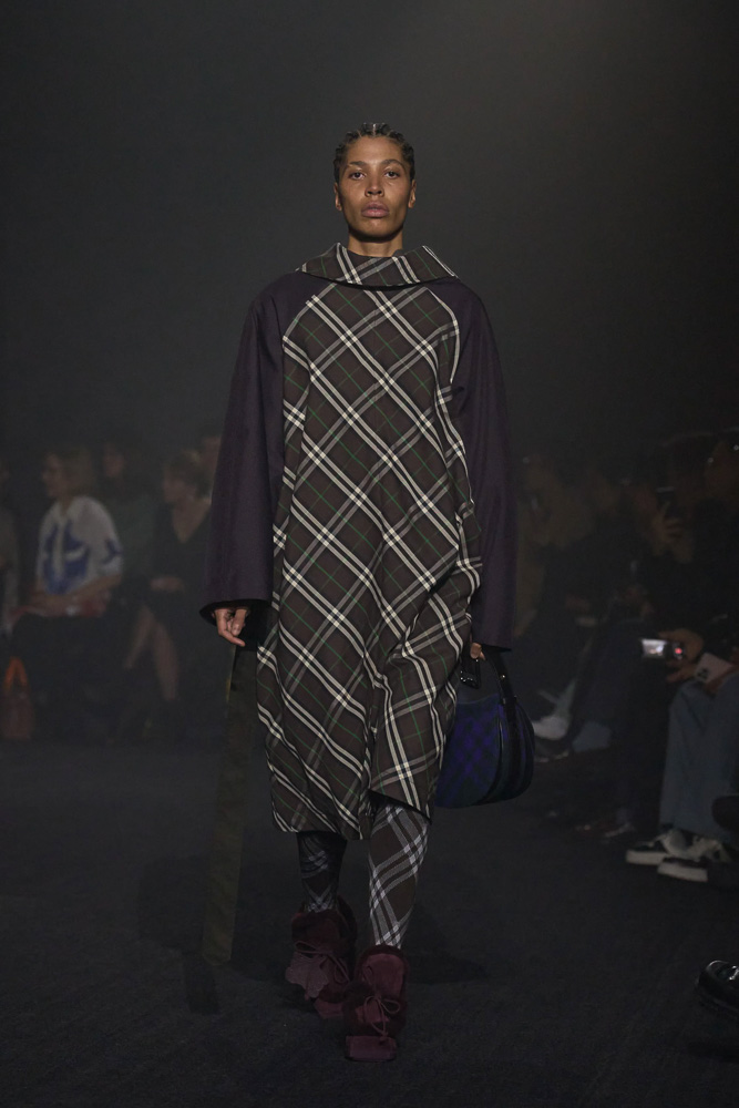 Daniel Lee s Burberry Fall 2023 26 Daniel Lee s Burberry Fall 2023 26