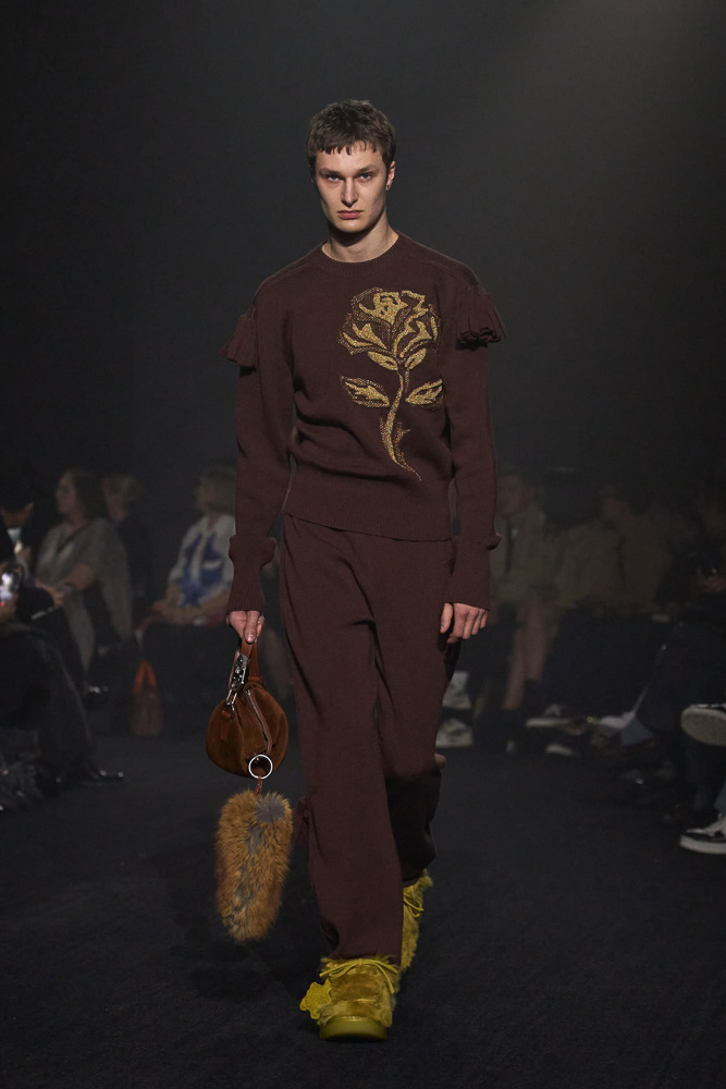 Daniel Lee s Burberry Fall 2023 29 Daniel Lee s Burberry Fall 2023 29