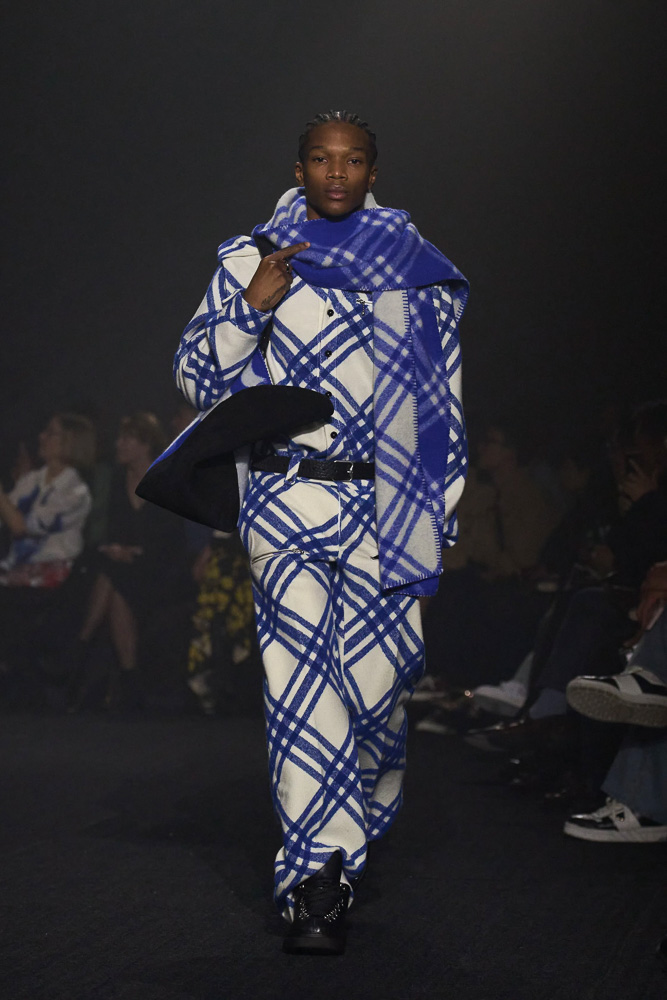 Daniel Lee s Burberry Fall 2023 32 Daniel Lee s Burberry Fall 2023 32