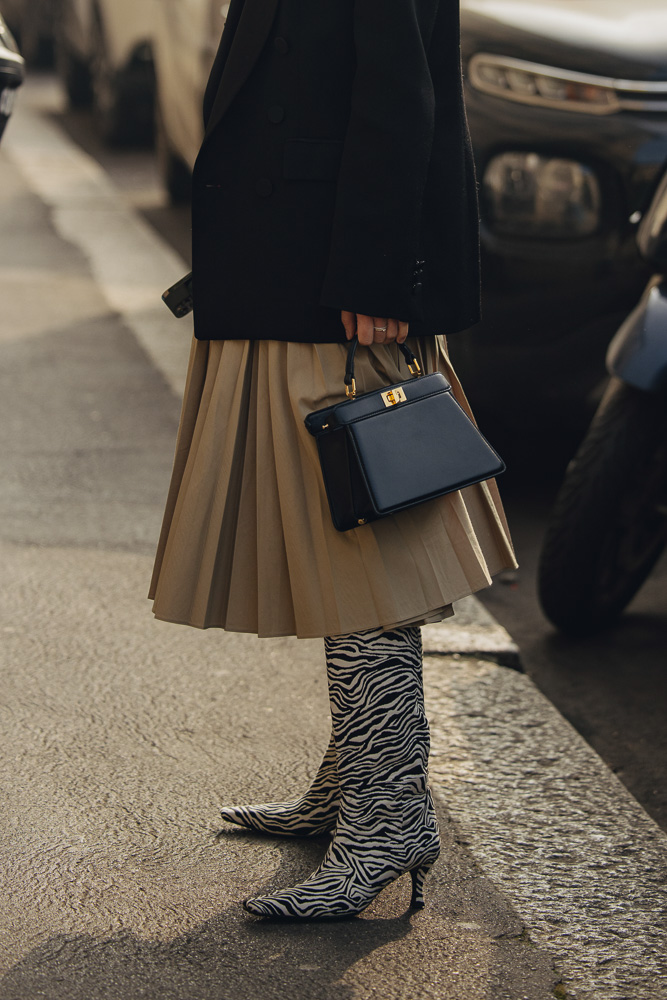 Woman with Louis Vuitton Backpack and Brown Fur Coat before Dsquared 2  Fashion Show, Milan Fashion Week Street Editorial Stock Photo - Image of  luxury, show: 194562043