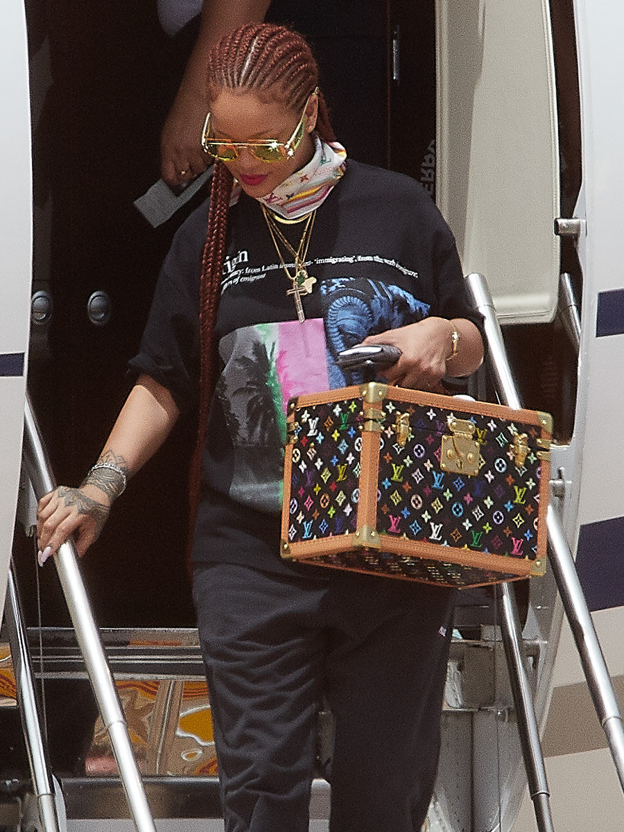 The Many Bags of Rihanna, Part Four - PurseBlog