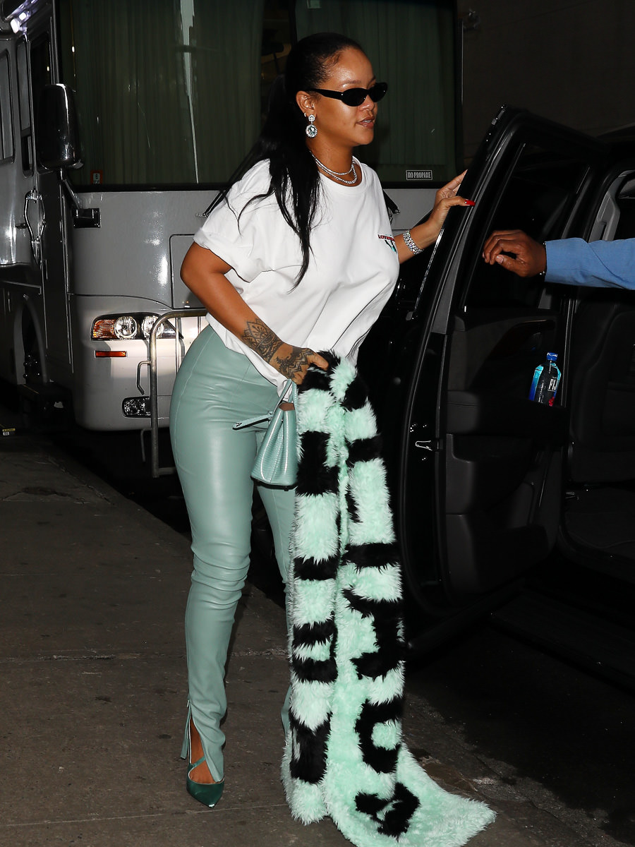 The Many Bags of Rihanna, Part Four - PurseBlog