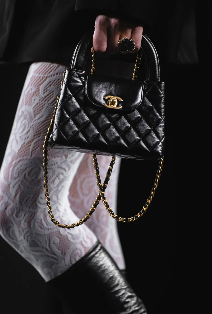 Chanel Fall/Winter 2023 - Falling for Camelias - PurseBop