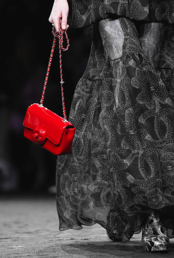 chanel fall winter 2022 handbags