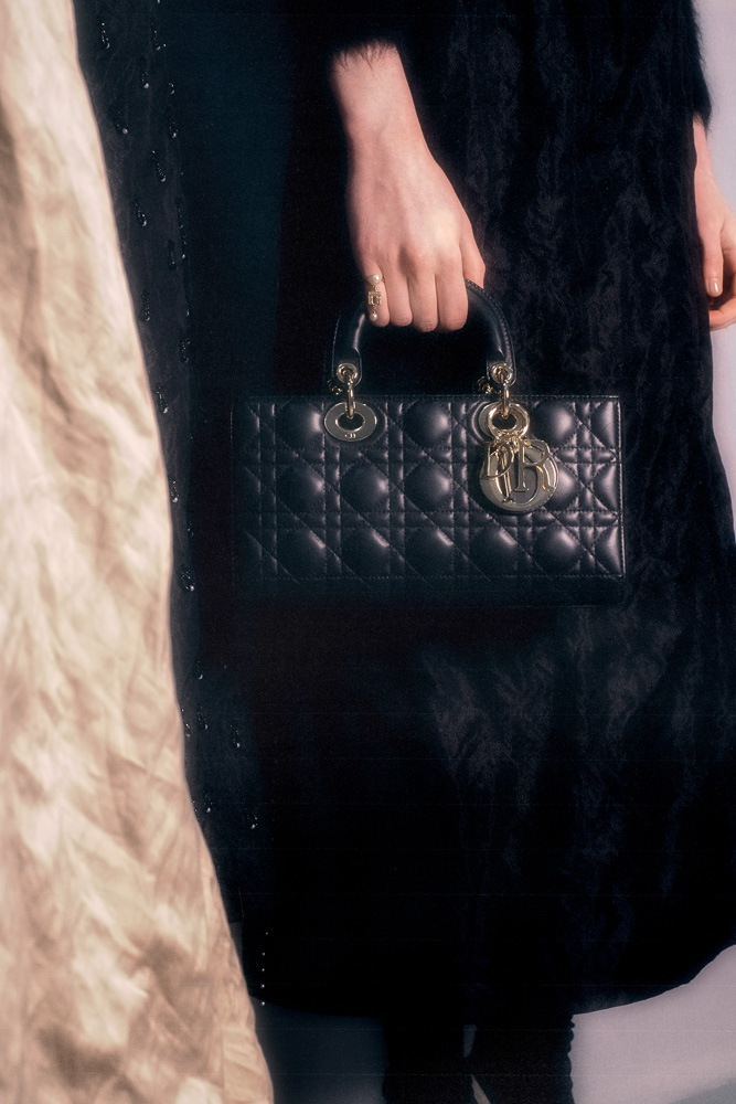 DIOR LAUNCH THE NEW IT ACCESSORY FOR THE FALL: THE BOBBY BAG • MVC Magazine