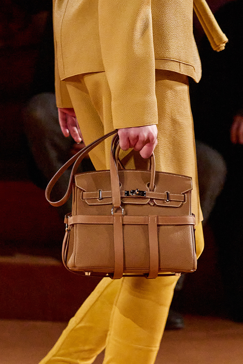 Hermès Autumn/Winter 2023, Part 1: The Leather Color Charts - PurseBlog