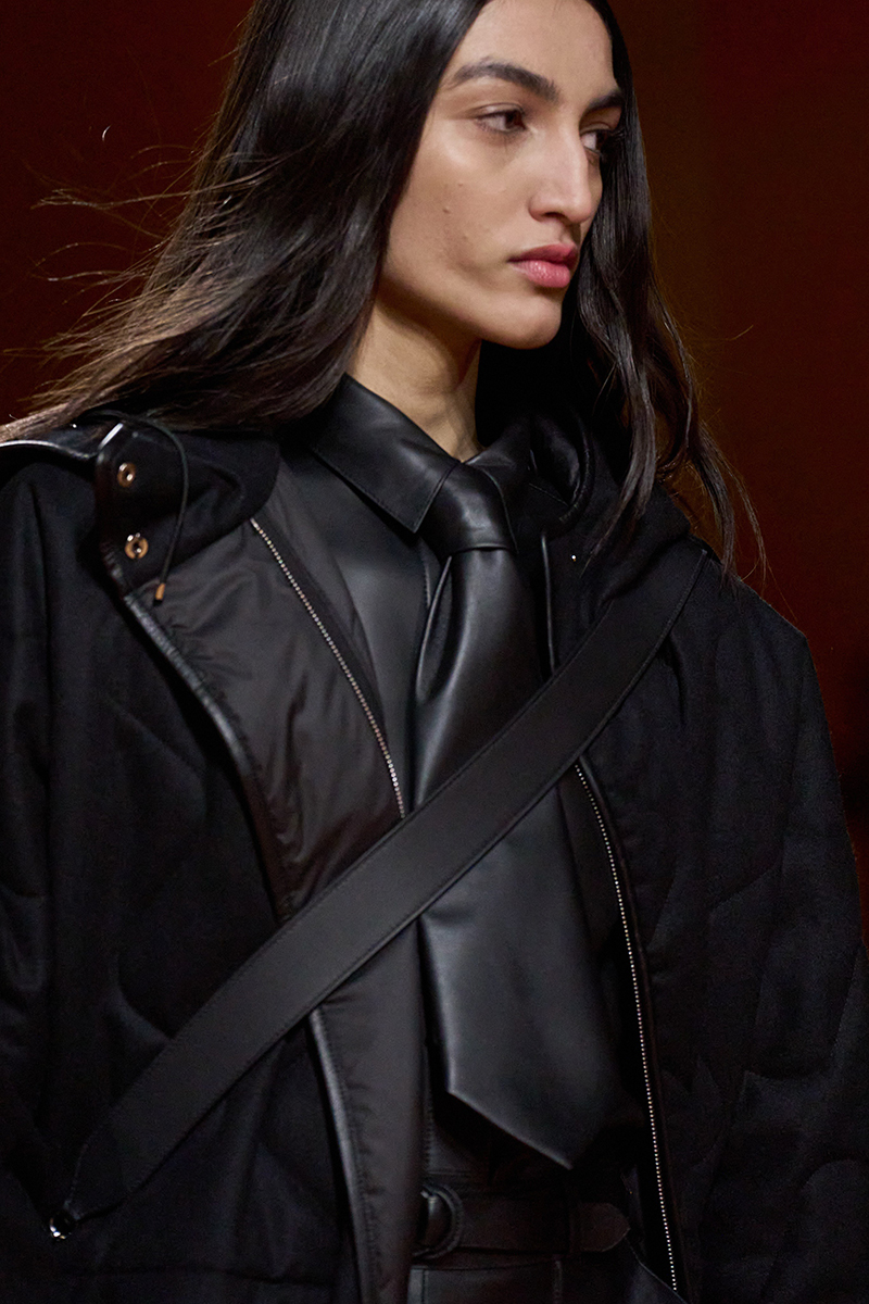 Hermes AW23 Look 43. Photo via Vogue.com