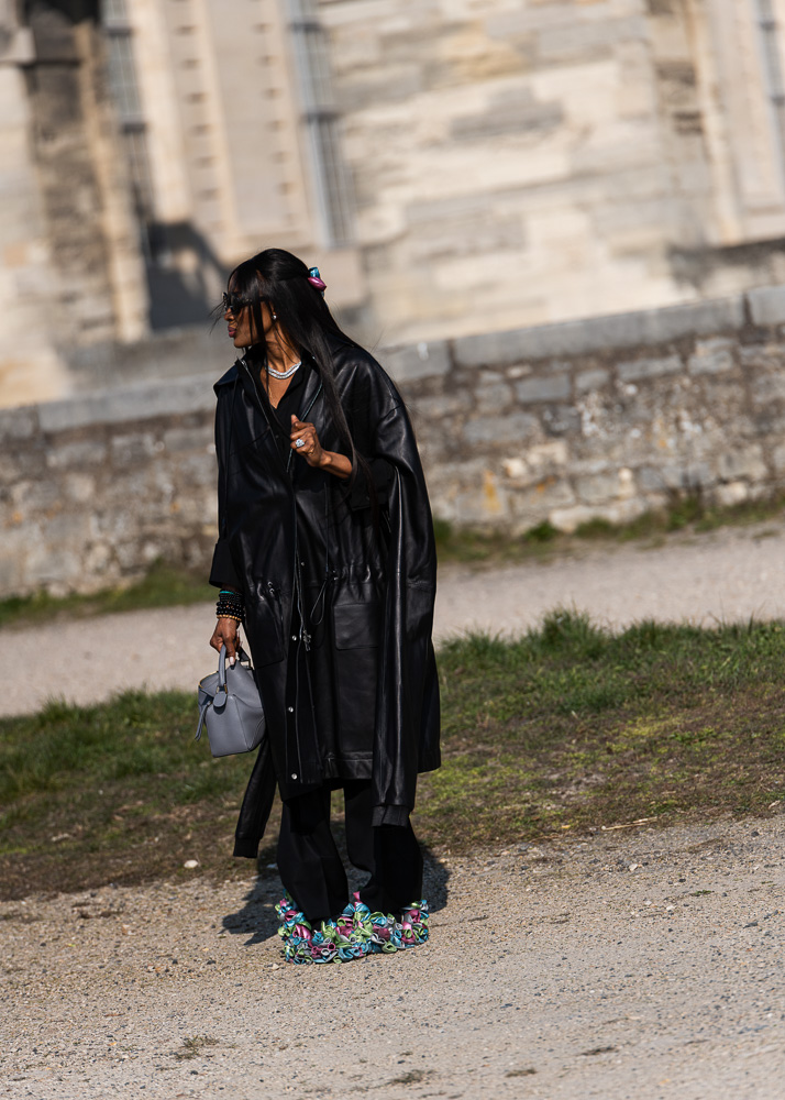 PFW Fall 2023 Street Style Day 3 16