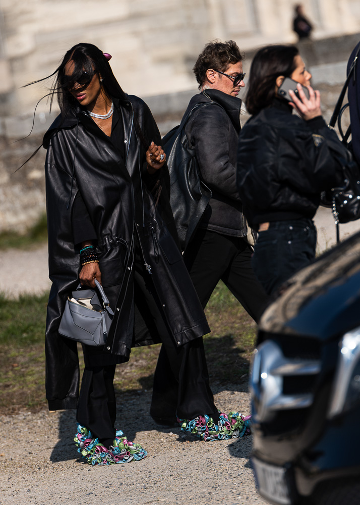 PFW Fall 2023 Street Style Day 3 17