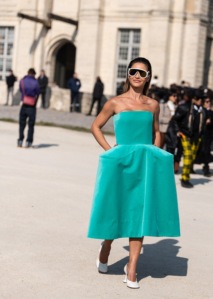 PFW Fall 2023 Street Style Day 3 24