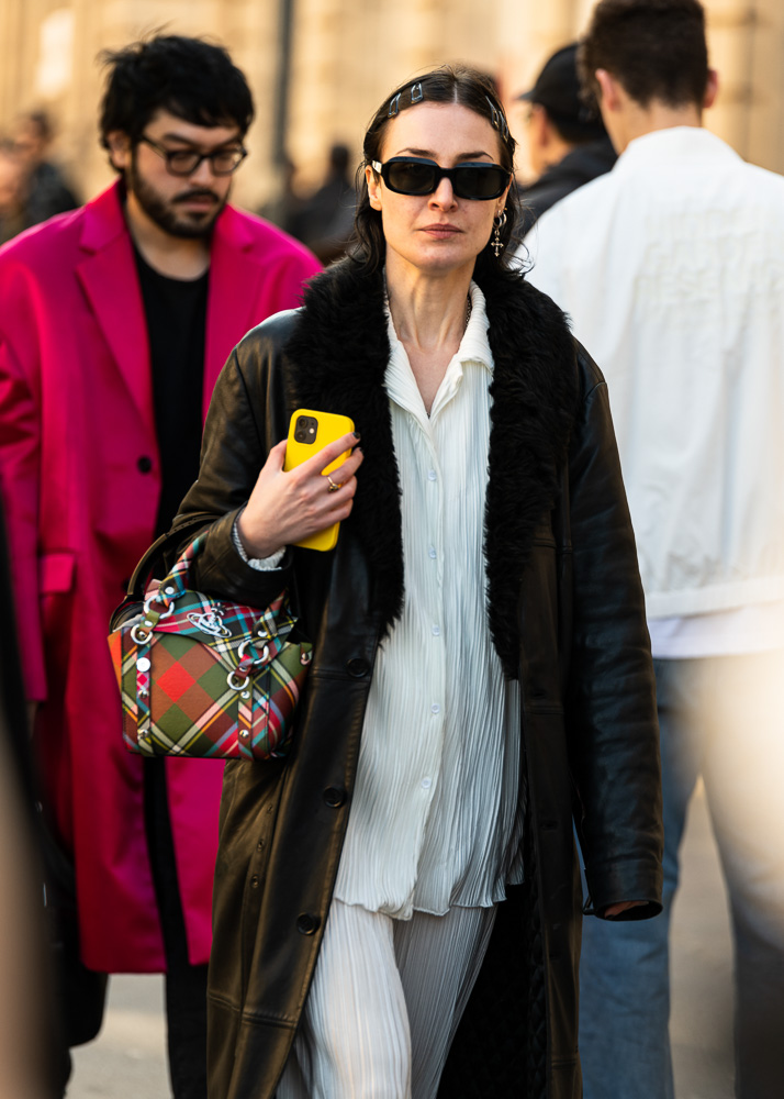 PFW Fall 2023 Street Style Day 3 43