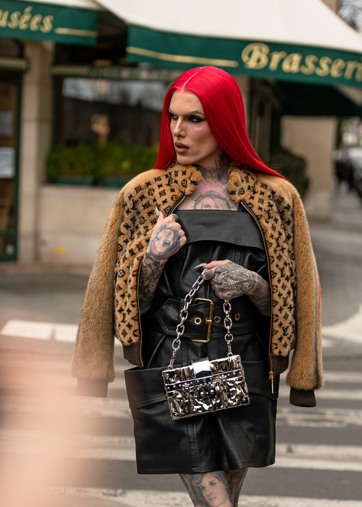 PFW Street Style Bags Fall 2023 Day 7 26