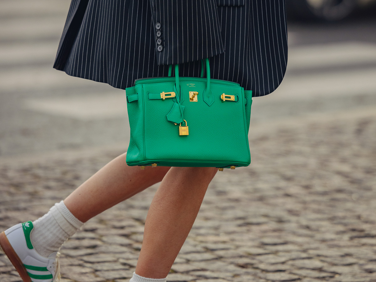 Urban Fashion Scenario: Delvaux