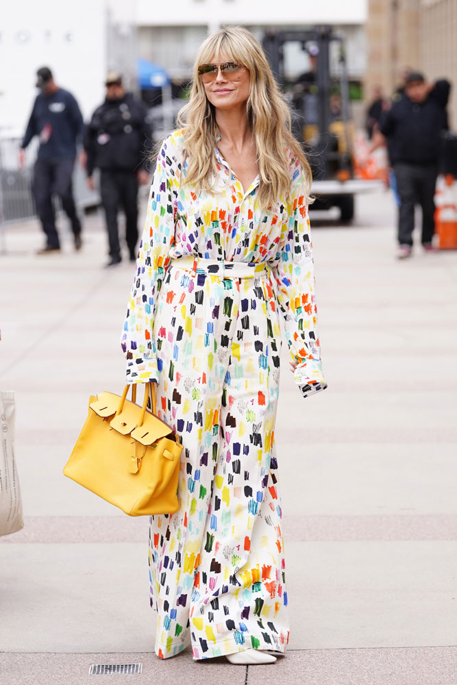 Celebs Show Off Spring Bags from the Best of Bottega, Louis Vuitton and  More - PurseBlog