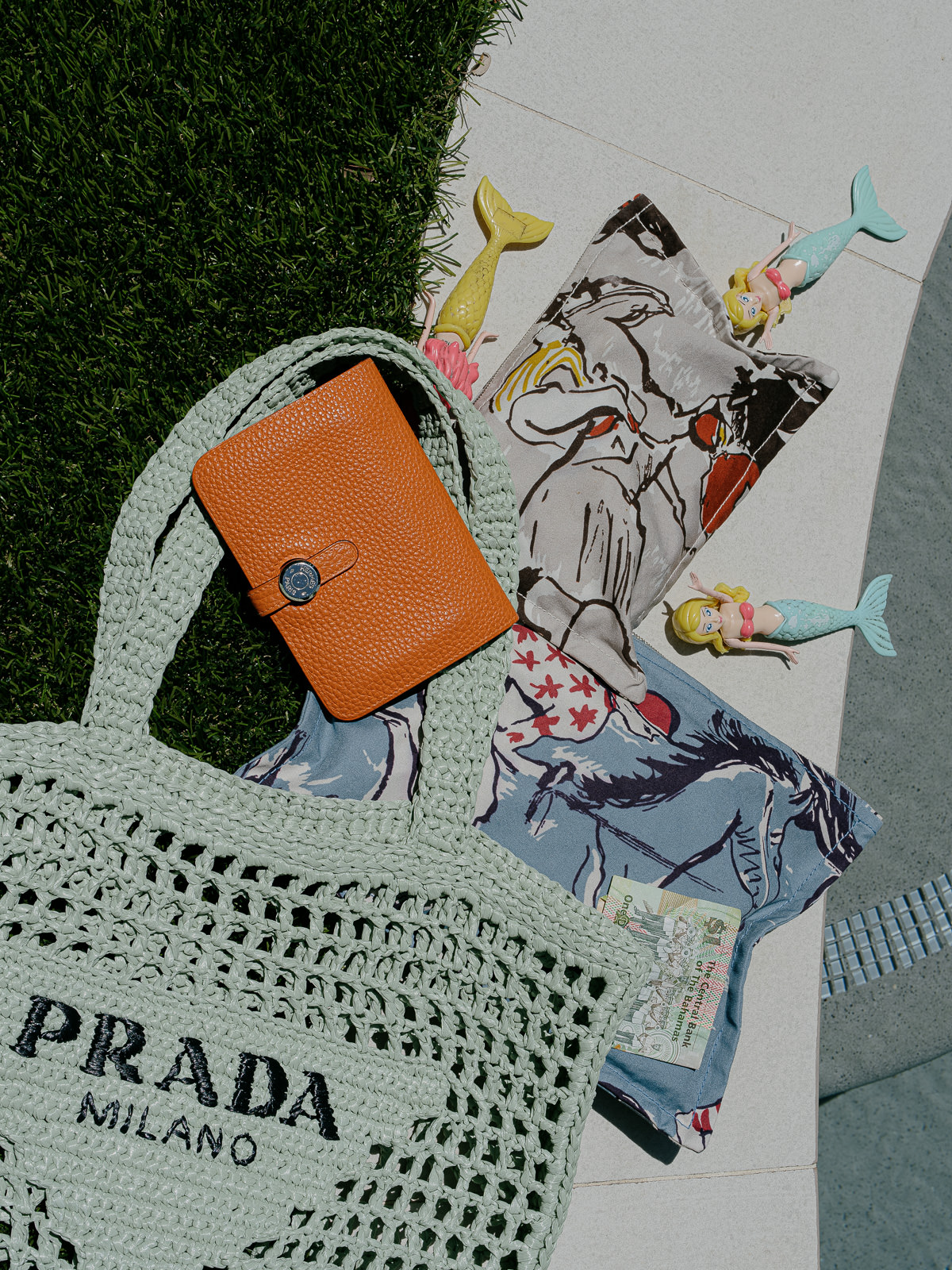 A Quick Review of the Prada Raffia Tote - PurseBlog