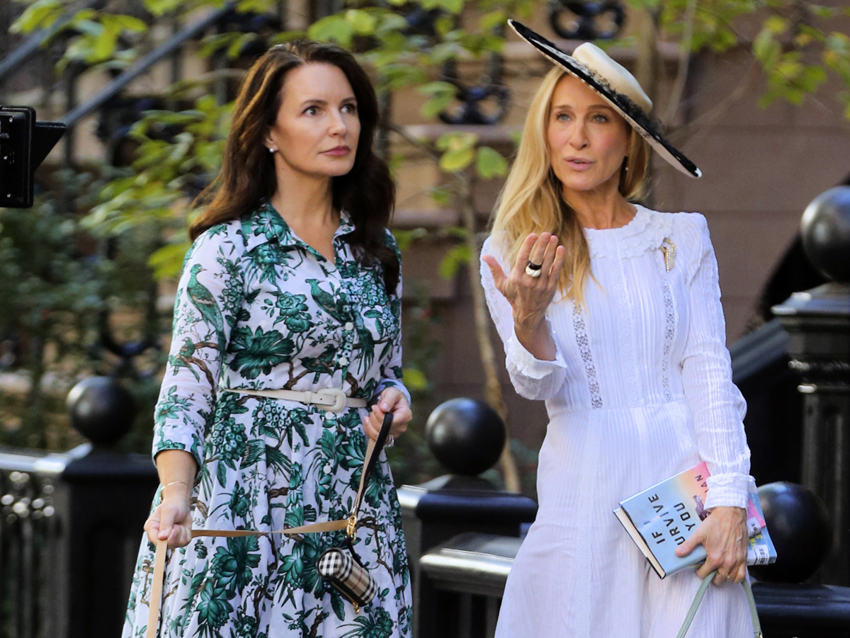 Carrie Bradshaw's Best Handbags Never Go Out Of Style