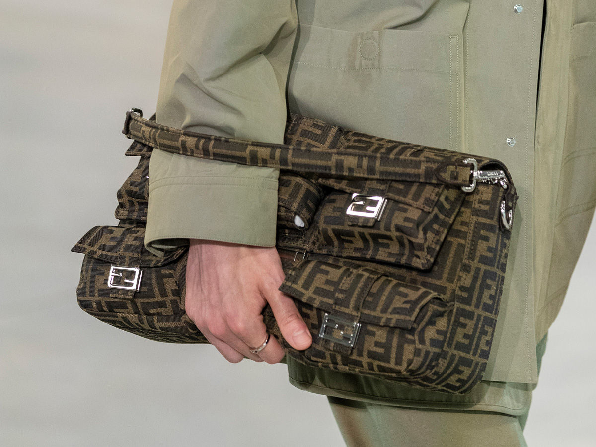 Fendi Men s SS224 Bags 10