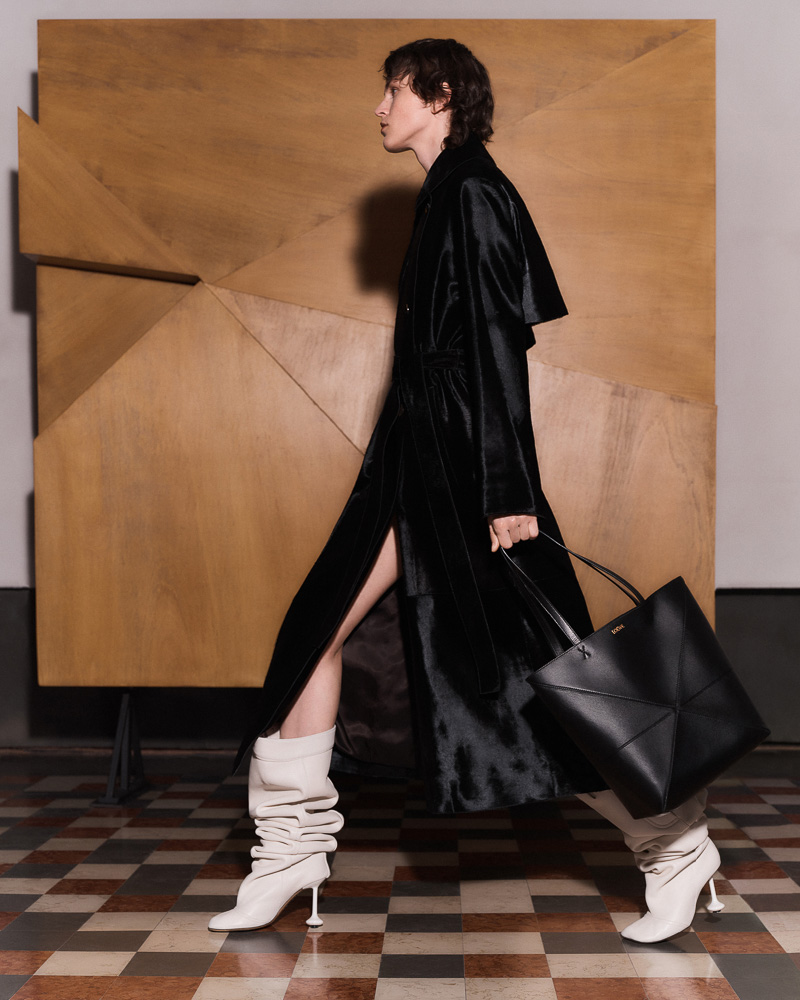 LOEWE PF 2023 15 LOEWE PF 2023 15