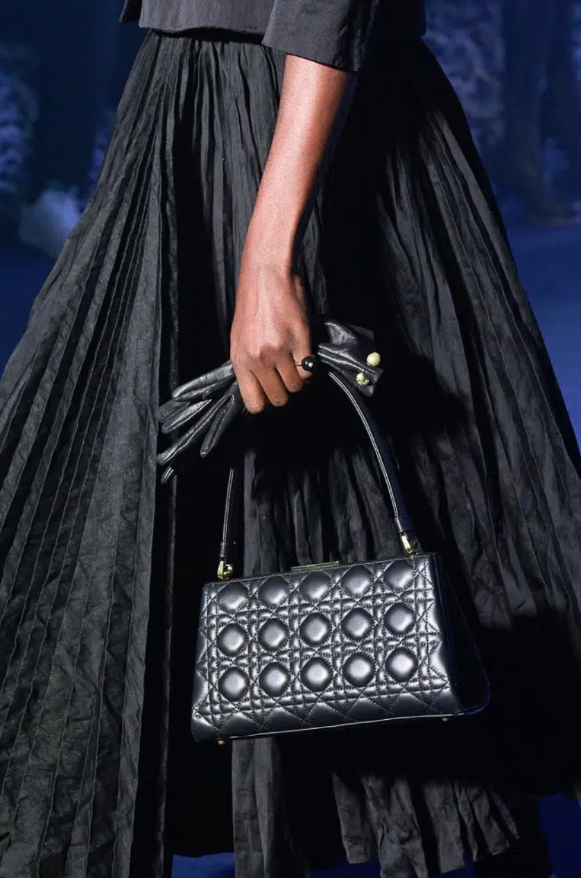 Dior is Bringing Back the Saddle Bag — Maria Grazia Chiuri Resurrects a  Classic