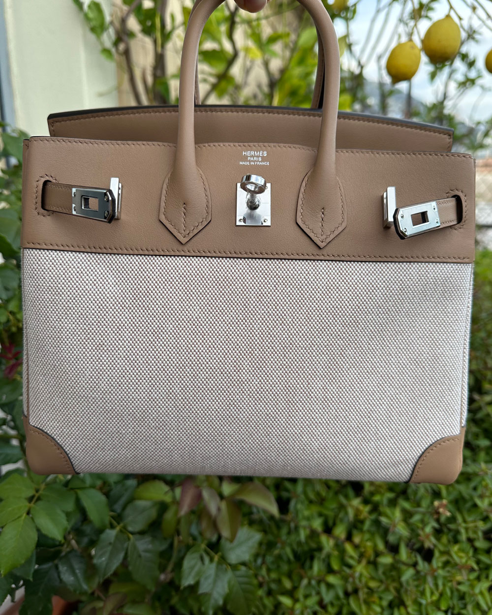 Birkin 25, PHW, Toile, Beige et Cuir Chai