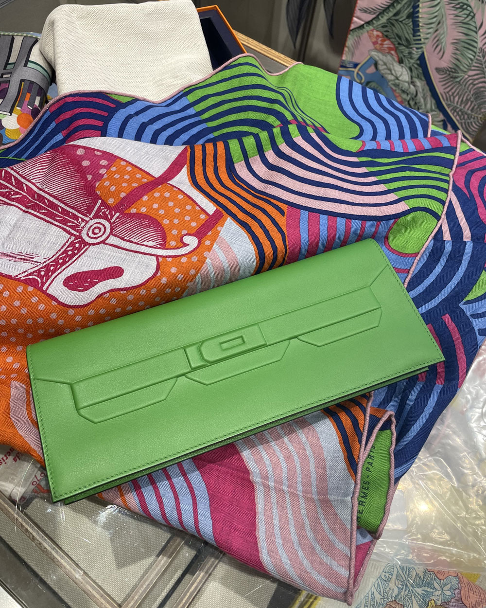 The Rise of the Multicolor Trend - PurseBlog