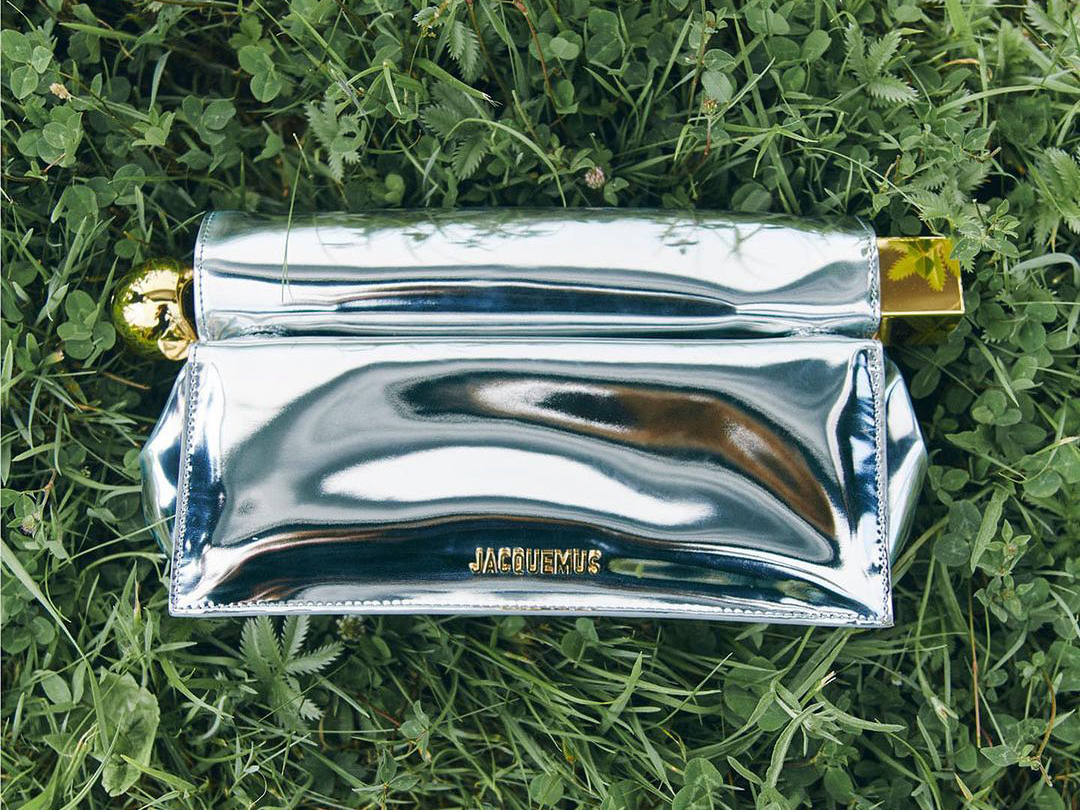 Jacquemus Le Chouchou silver bag