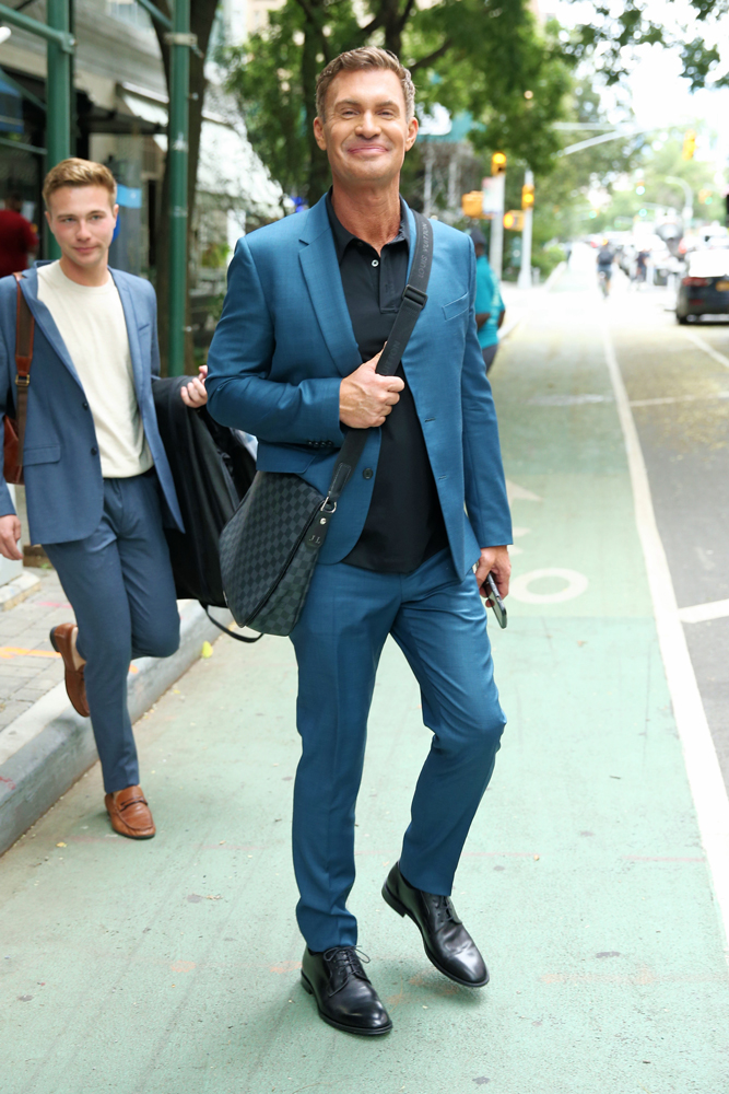 Jeff Lewis Louis Vuitton Messenger NYC