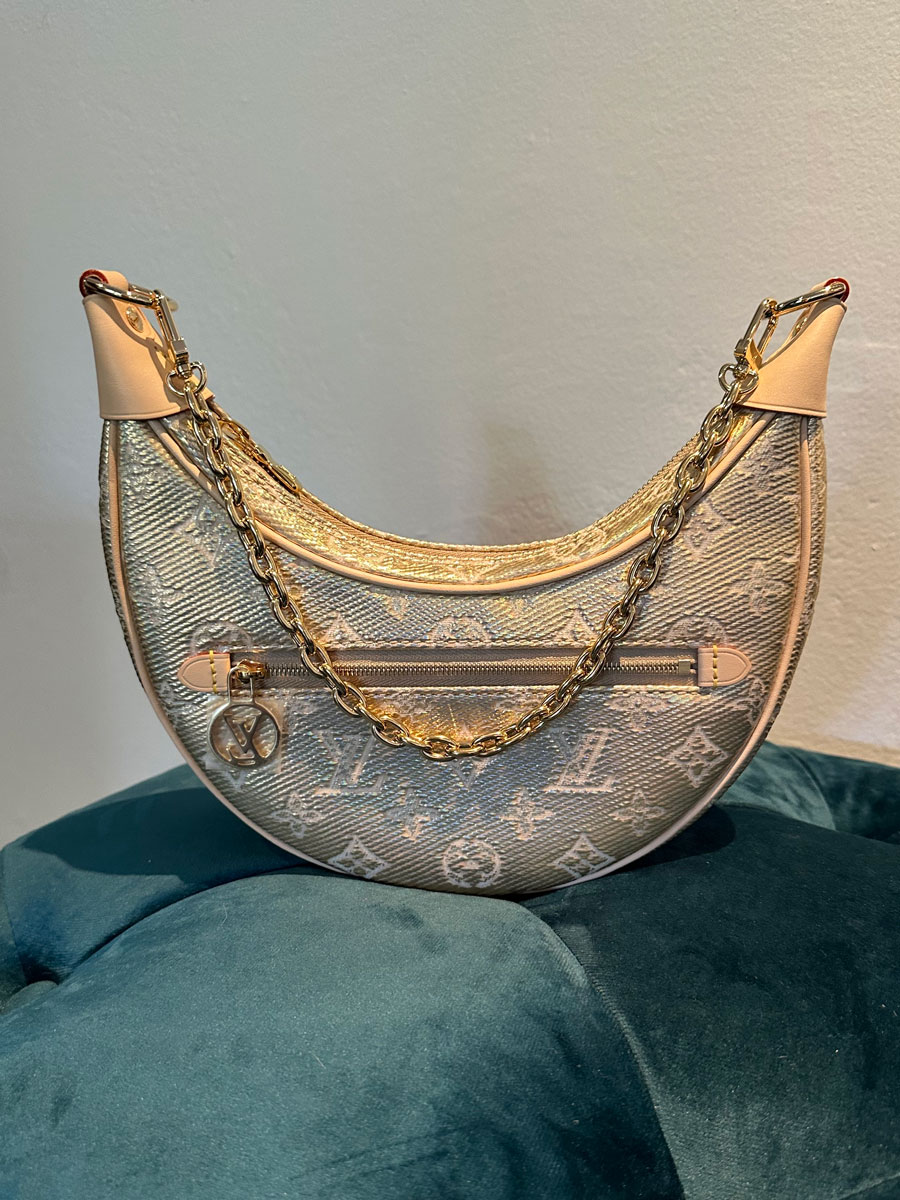 Louis Vuitton Loop PM