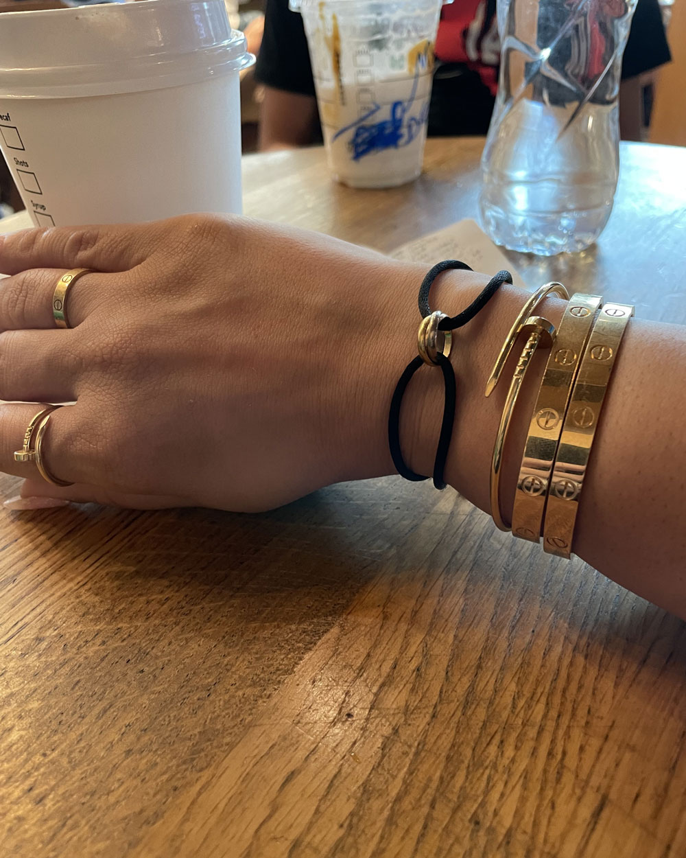 Luis Vuitton FALL IN LOVE BRACELET  Love bracelets, Luis vuitton, Bracelet  shops