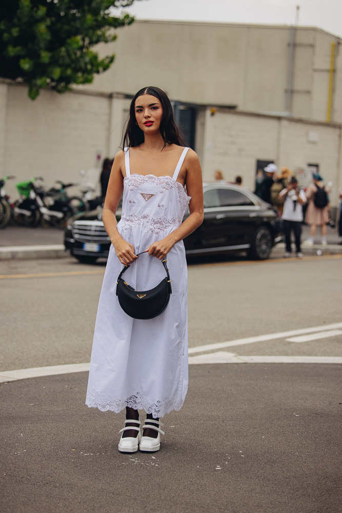 Best Street Style Bags of Milan Fashion Week Day 2 5