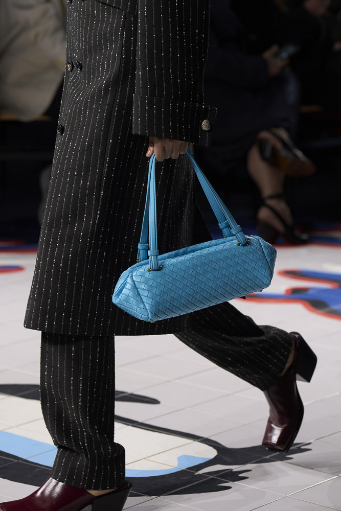 Matthieu Blazy Embraces Big Bags at Bottega for Spring 2024
