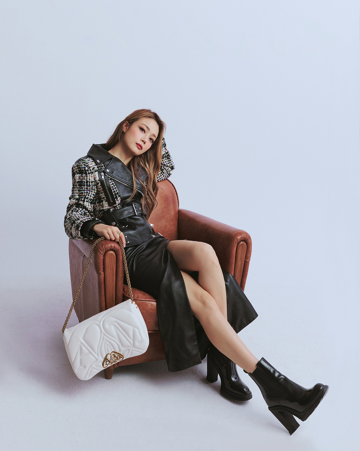 Introducing the Alexander McQueen Seal Bag - PurseBlog
