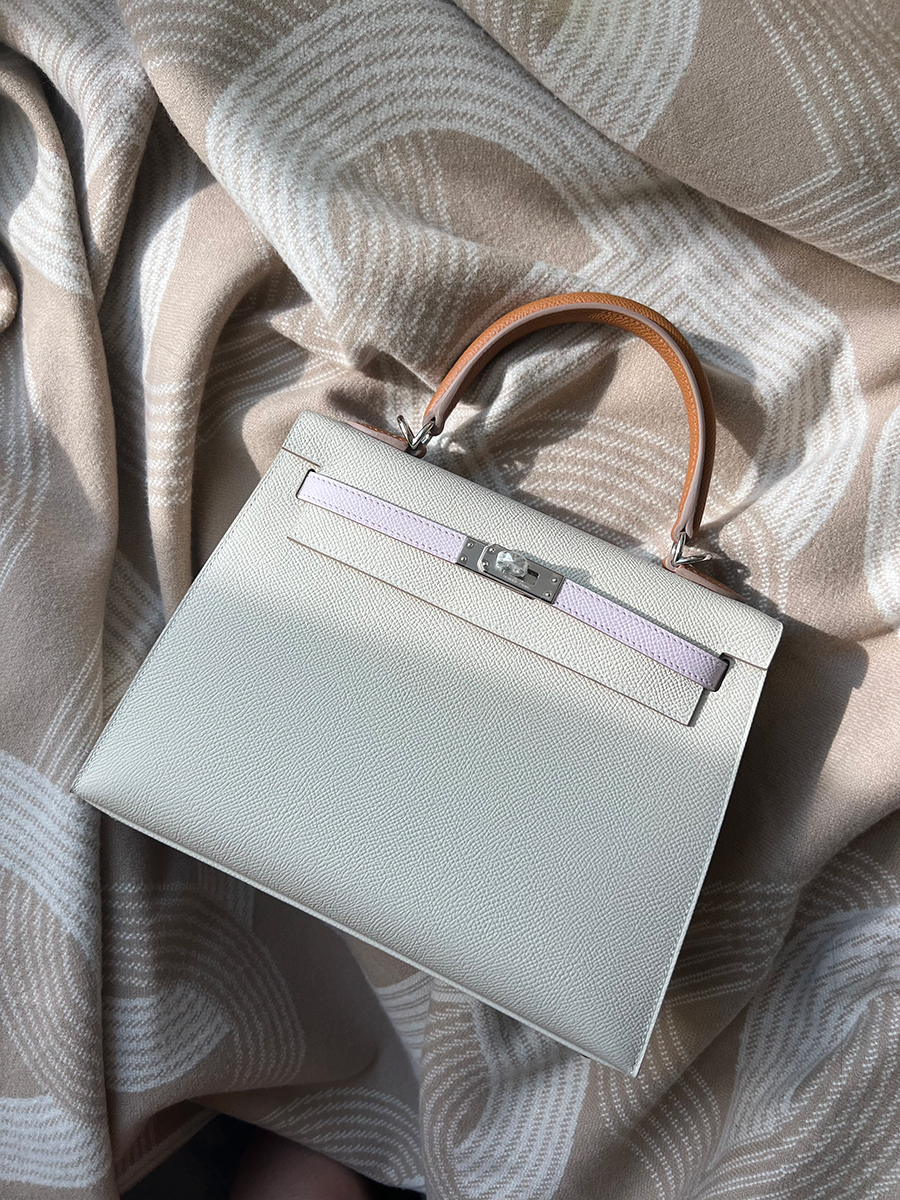 A Tricolor K25 inCraie Gold and Mauve Pale. Photo courtesy of TPFer @liddy_L. A Tricolor K25 inCraie Gold and Mauve Pale. Photo courtesy of TPFer @liddy_L.