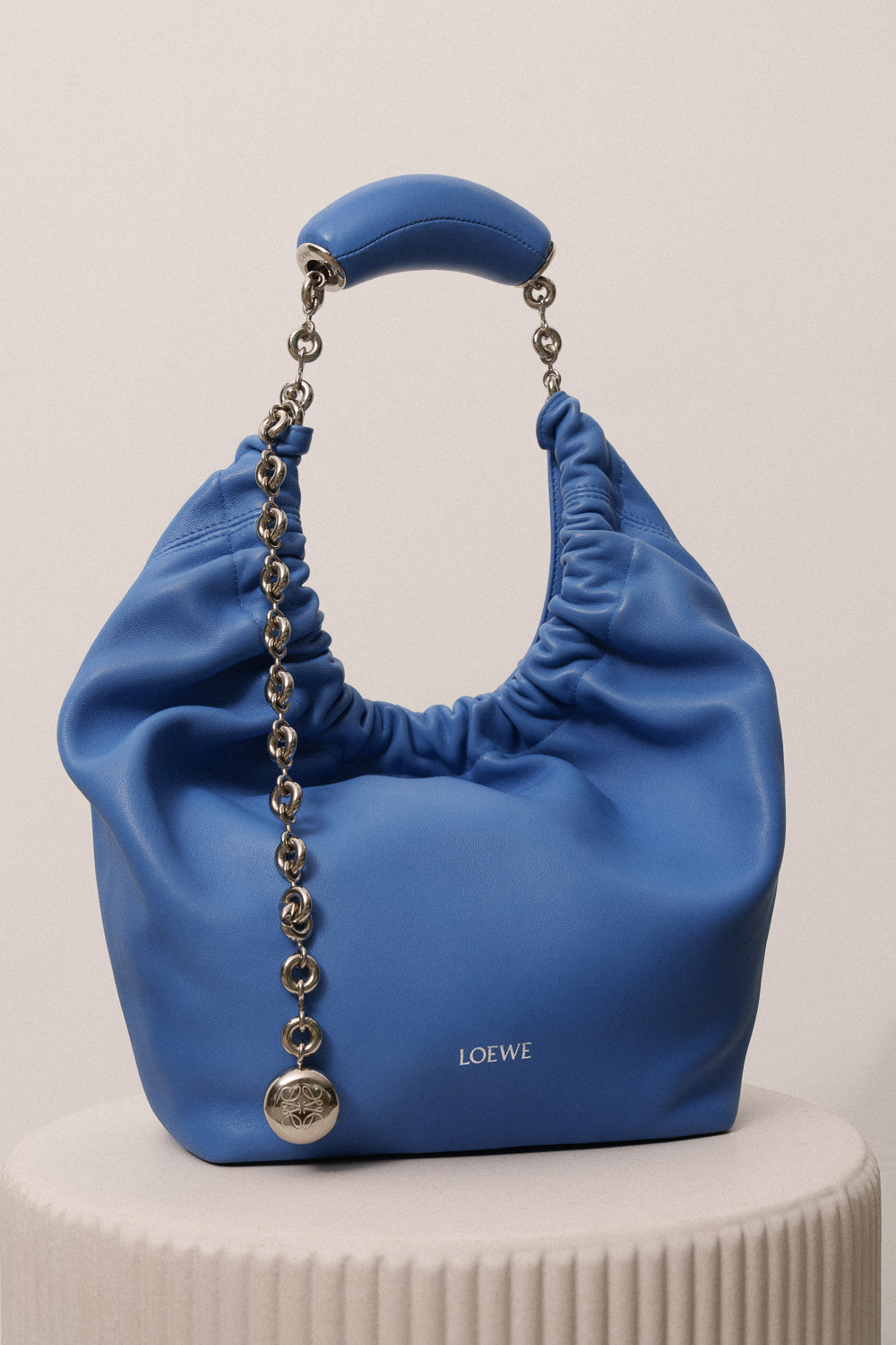 Loewe loose Flamenco Tote (8)