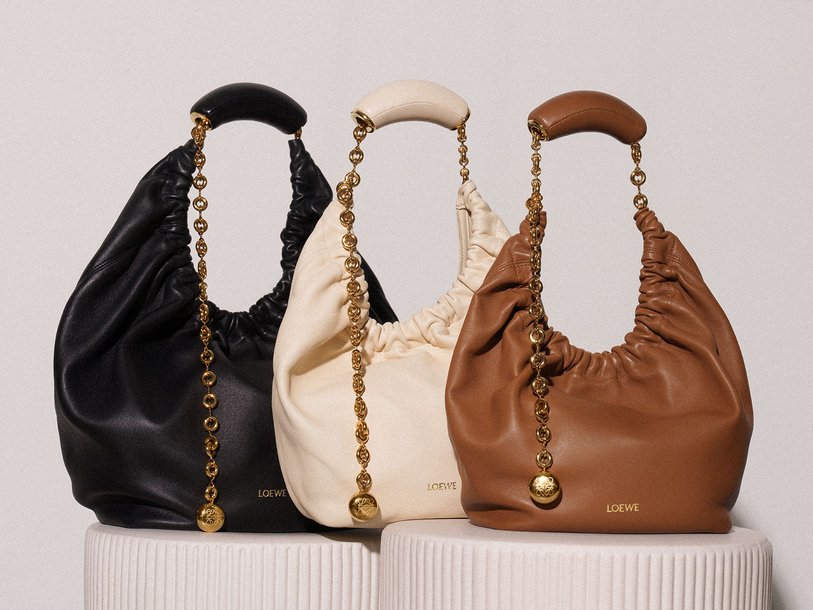 Loewe Medium Squeeze Chain Leather Hobo Bag