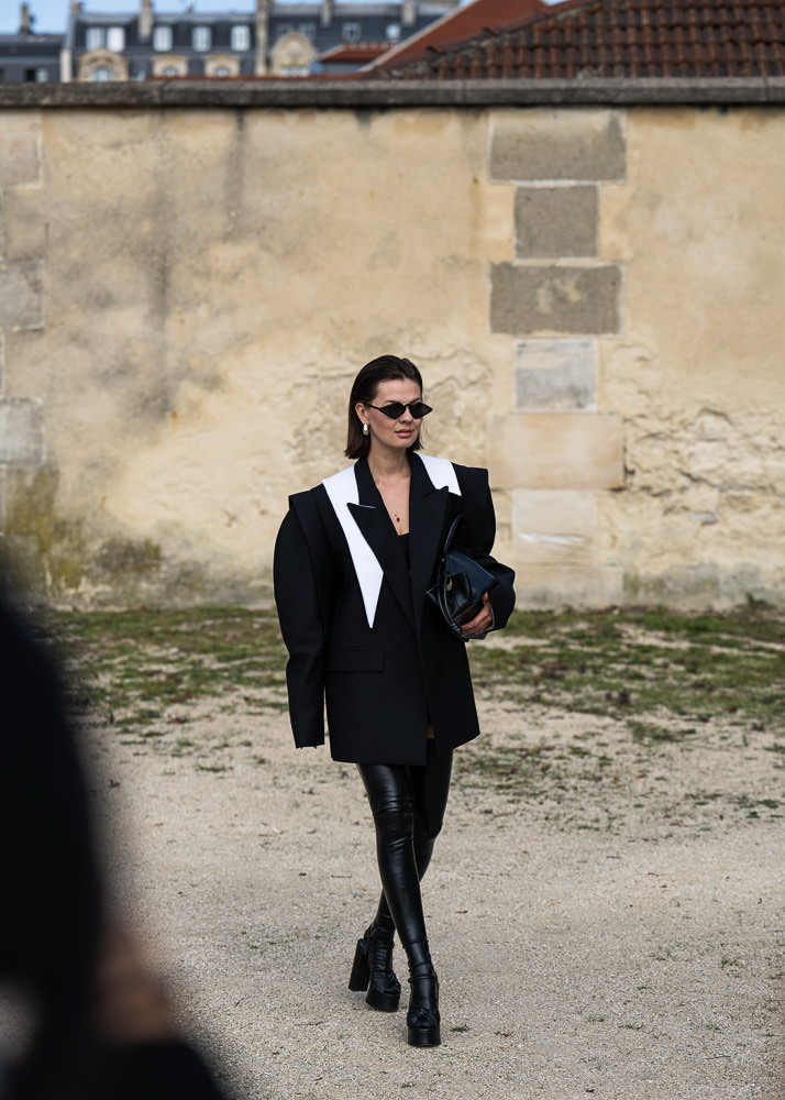 Paris Fashion Week Street Style Bags Borsetta Day 4 11