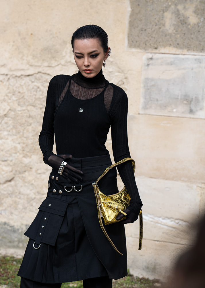 Paris Fashion Week Street Style Bags Borsetta Day 4 14