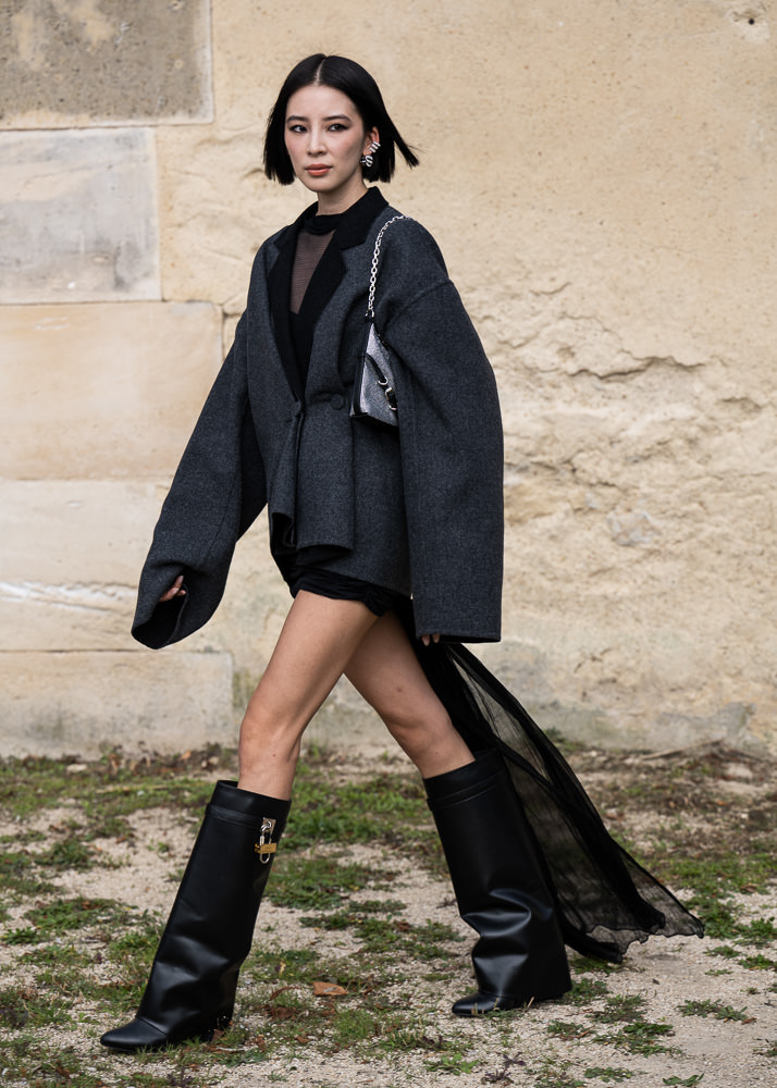 Paris Fashion Week Street Style Bags Borsetta Day 4 15