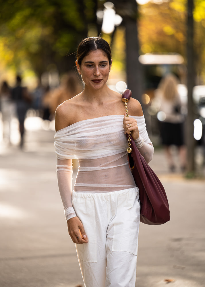 Paris Fashion Week Street Style Bags Borsetta Day 4 32