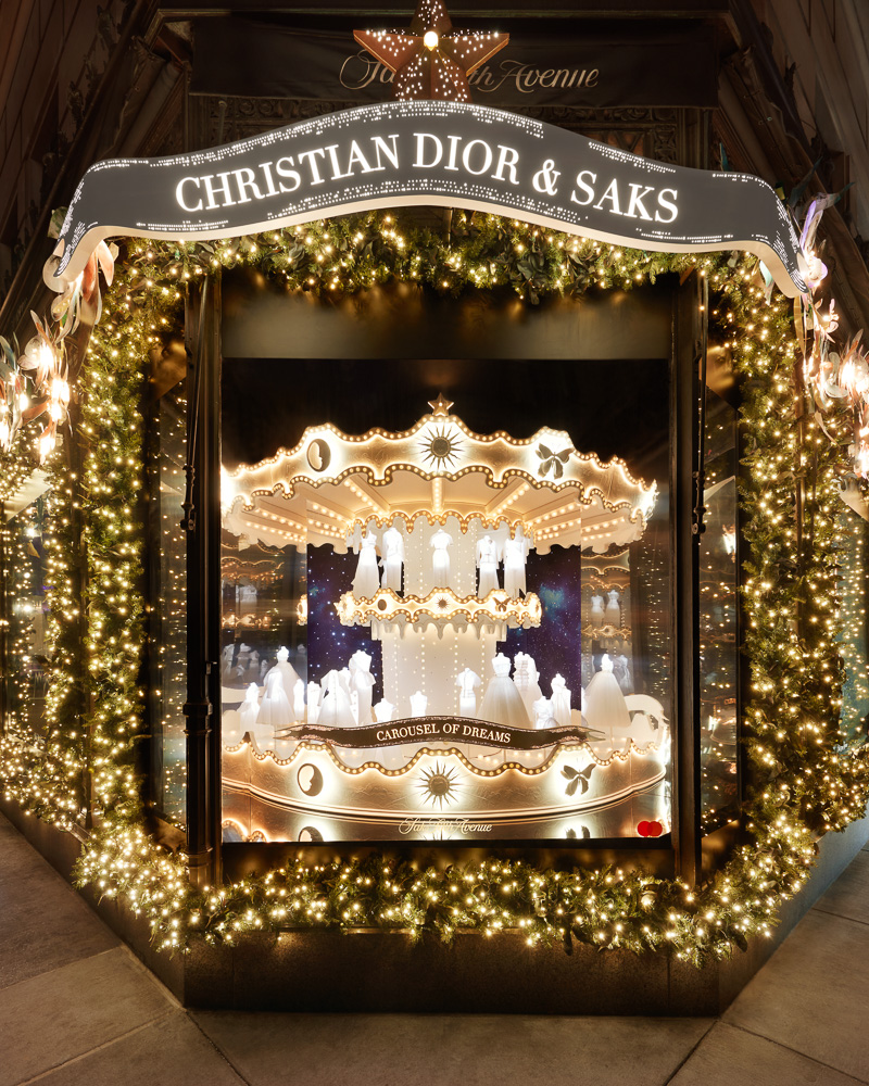 DIOR CAROUSEL OF DREAMS SAKS WINDOWS 2023 3