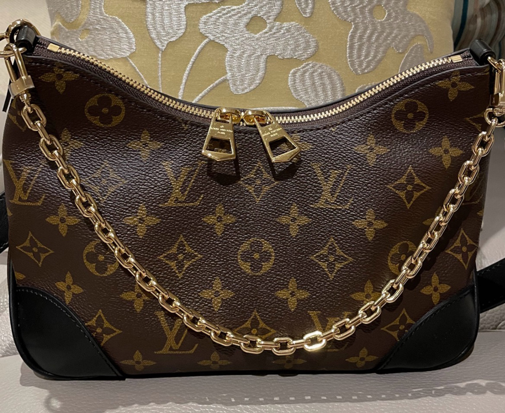 Louis Vuitton Monogram Chain Bag
