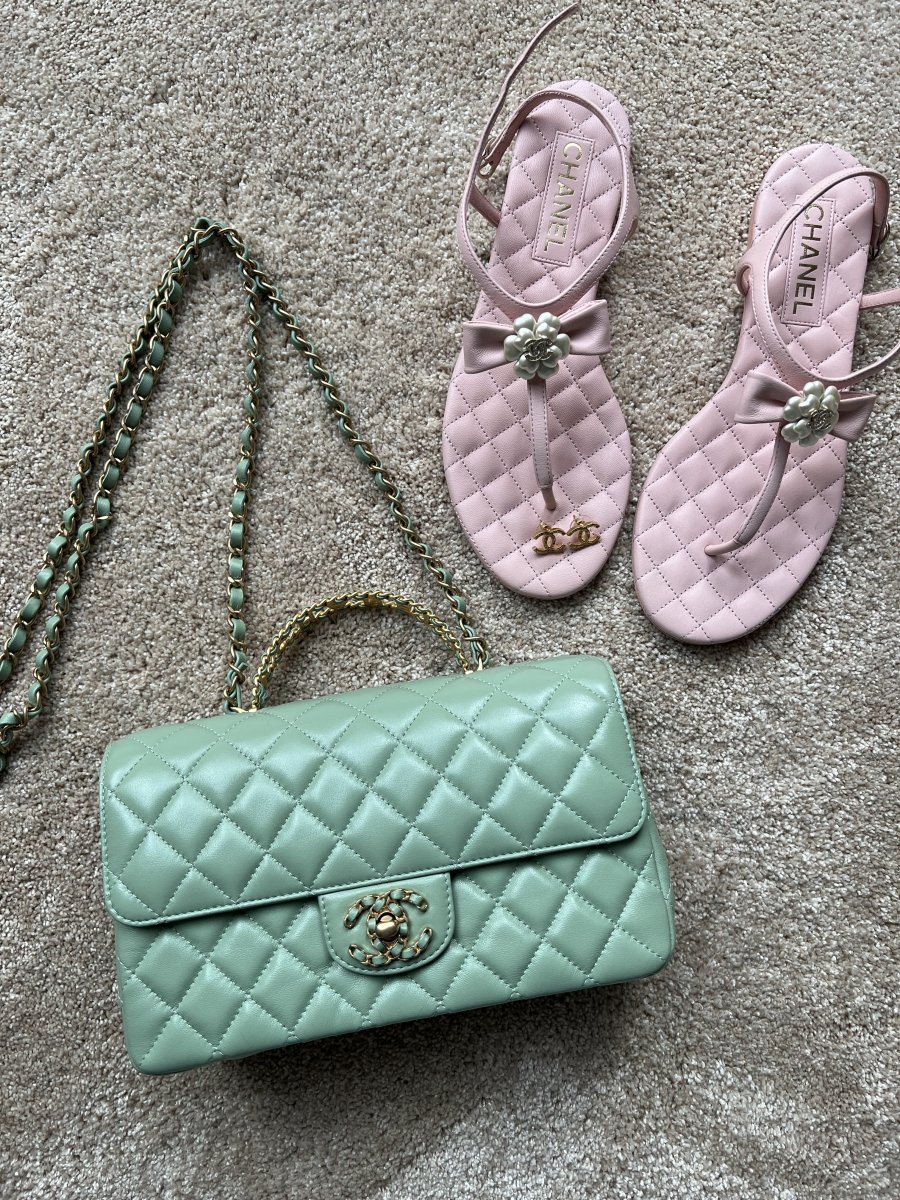 Chanel top Handle bag and sandals
